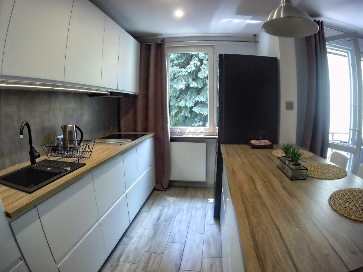 Apartment Antek Krasków Exteriör bild