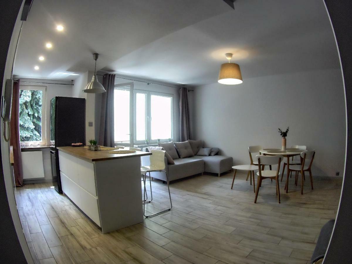 Apartment Antek Krasków Exteriör bild