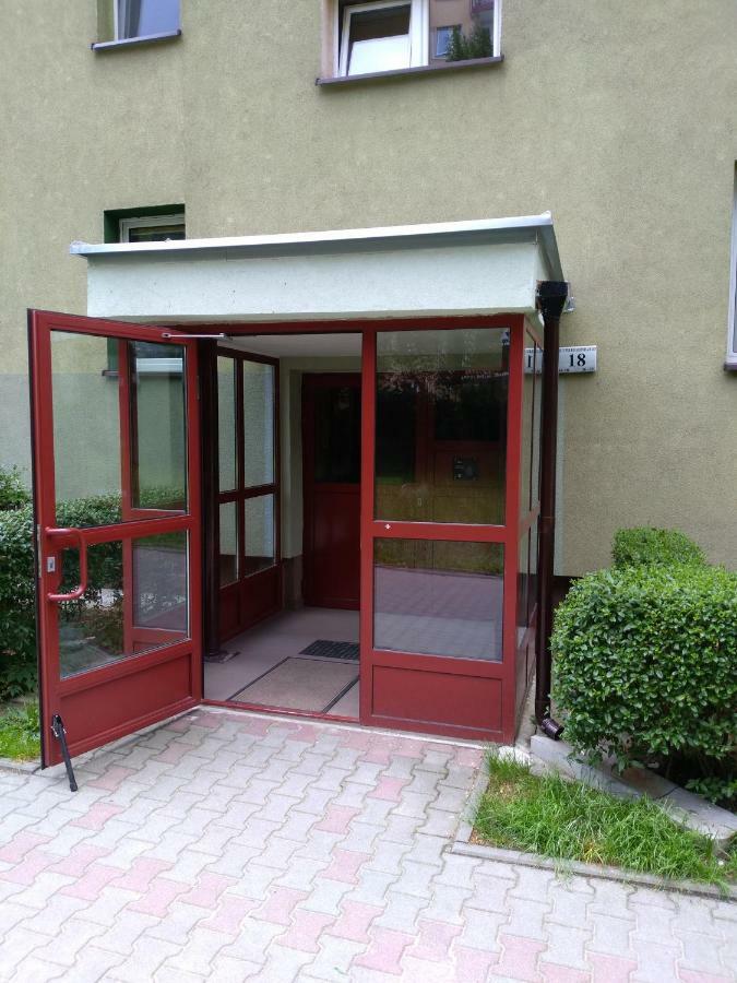 Apartment Antek Krasków Exteriör bild